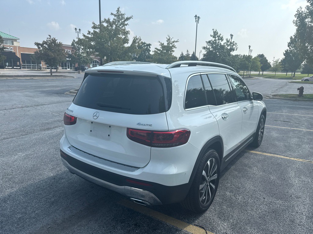 2021 Mercedes-Benz GLB Image 3