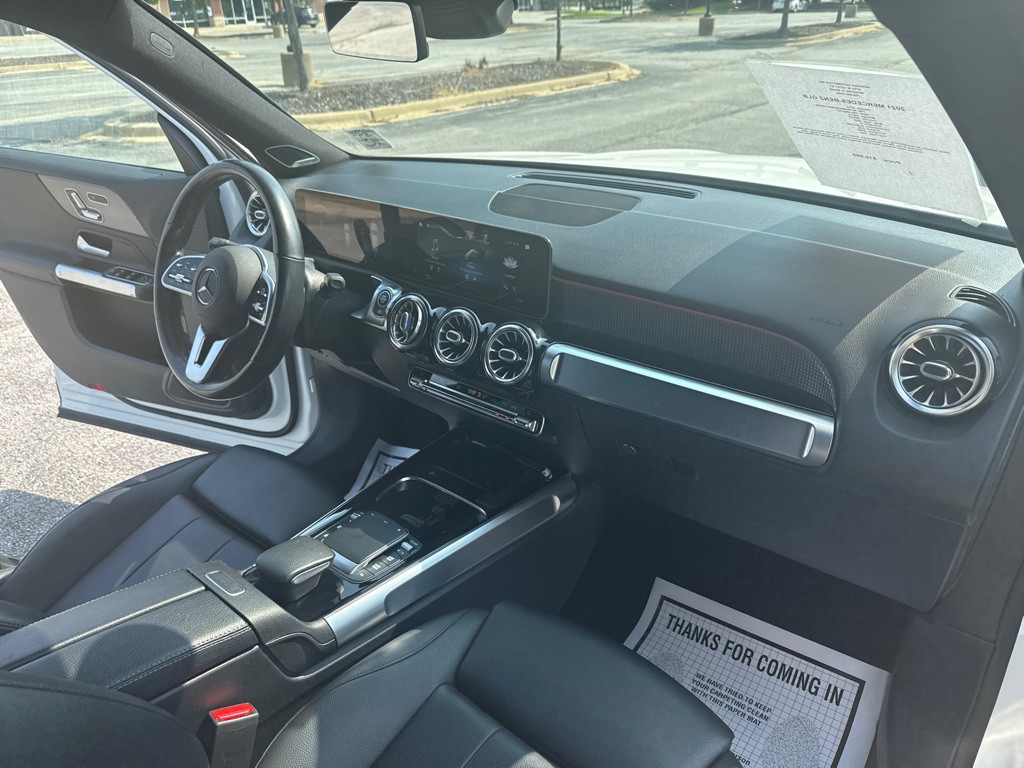 2021 Mercedes-Benz GLB Image 17