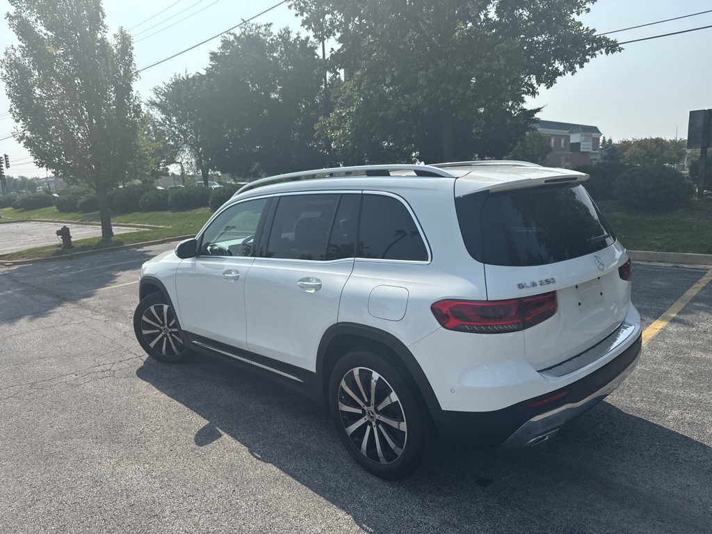 2021 Mercedes-Benz GLB Image 23
