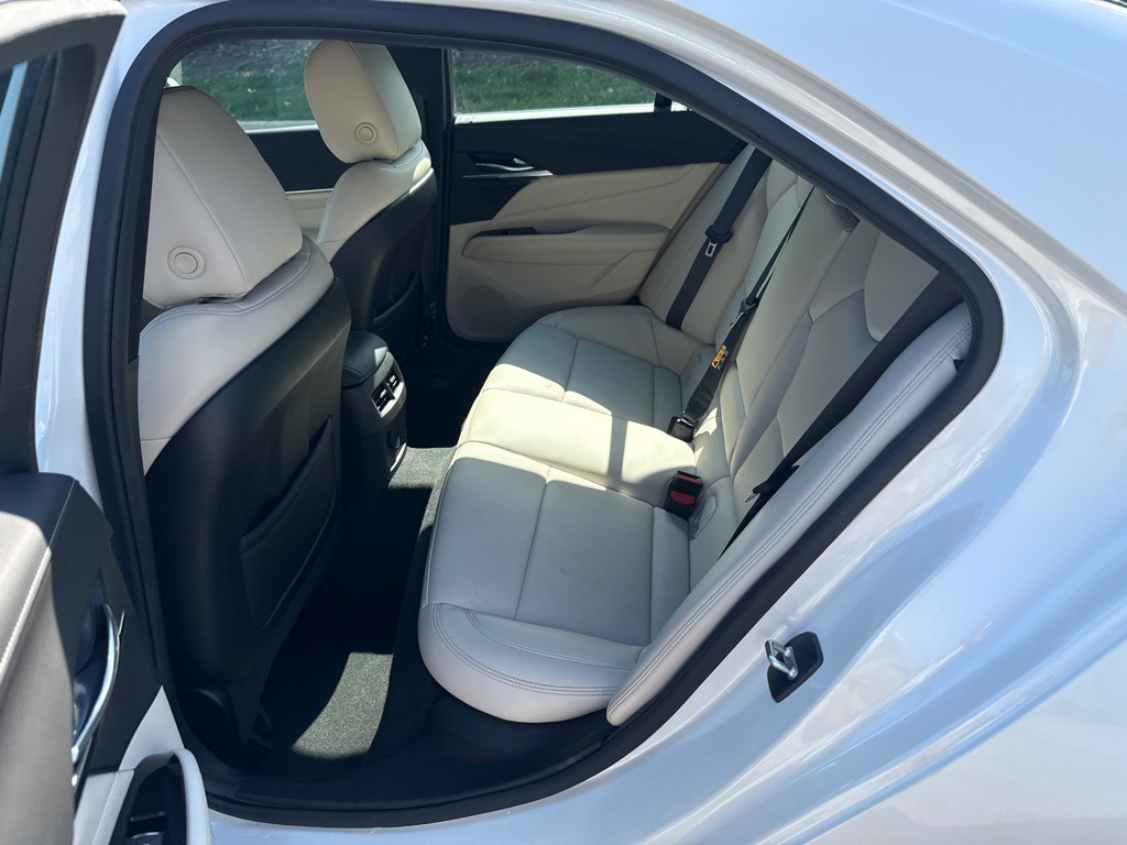 2023 Cadillac CT4 Image 10