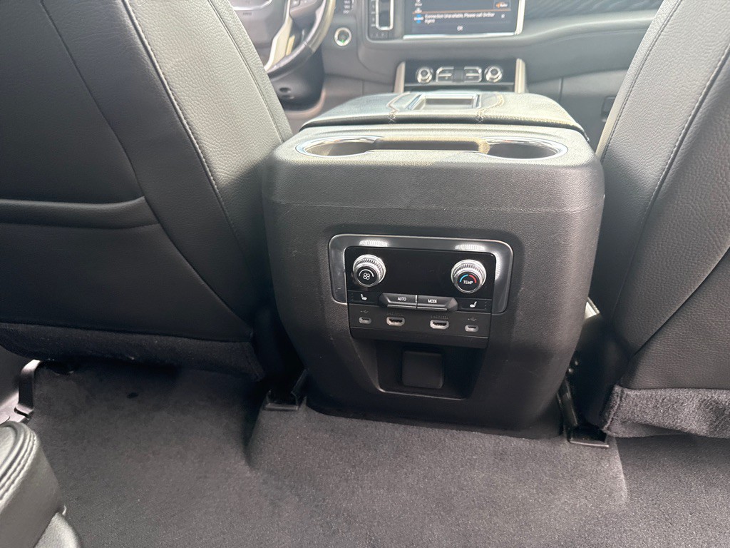 2021 GMC Yukon Image 19