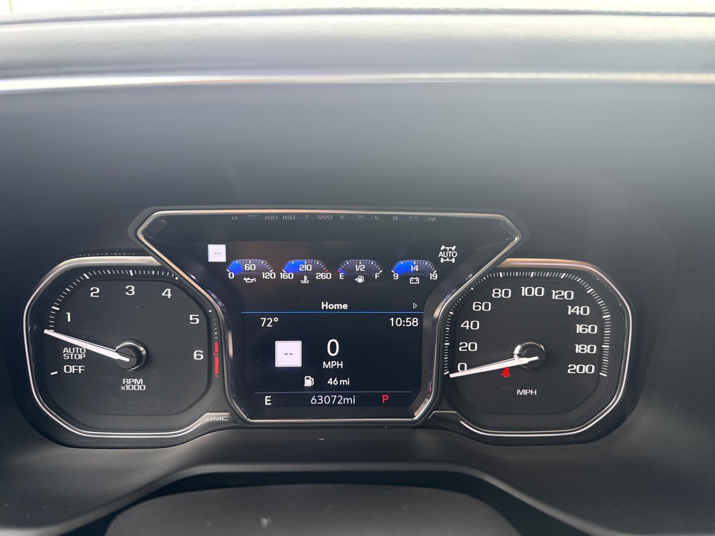 2021 GMC Yukon Image 32