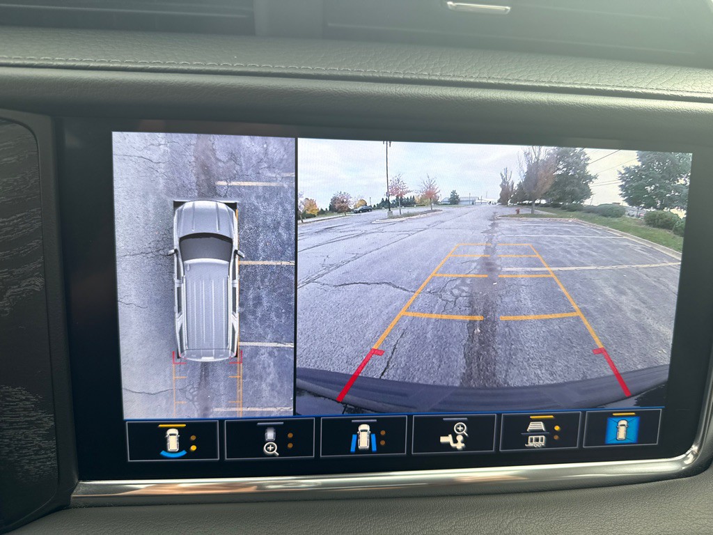 2021 GMC Yukon Image 37