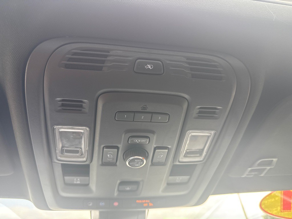 2021 GMC Yukon Image 40