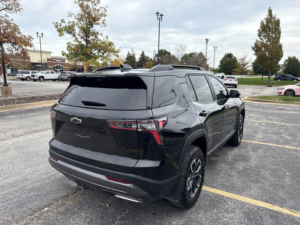 2025 Chevrolet Equinox Image 3
