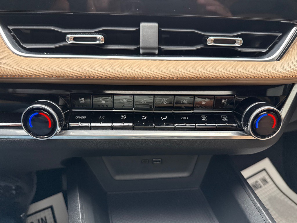 2025 Chevrolet Equinox Image 33