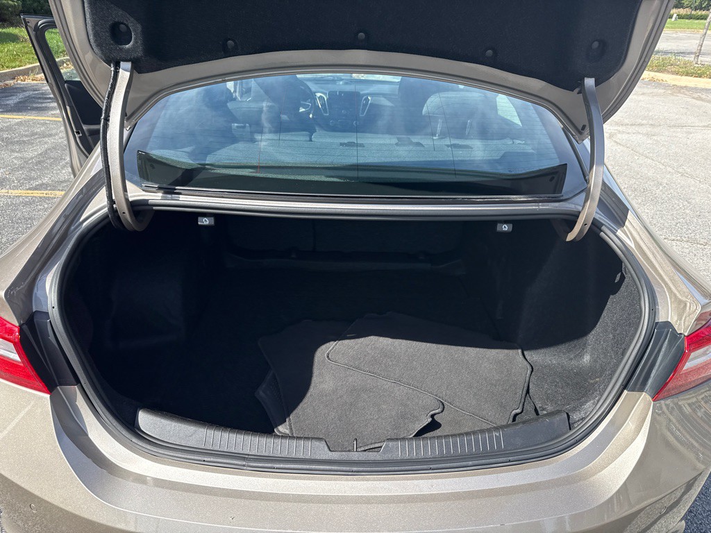 2024 Chevrolet Malibu Image 11