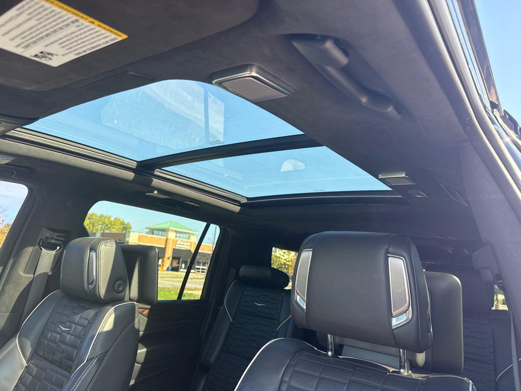 2022 Cadillac Escalade Image 28