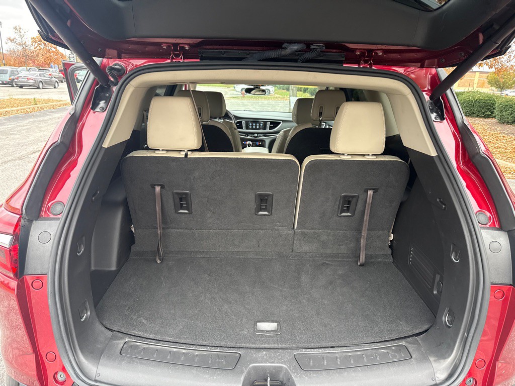 2018 Buick Enclave Image 12