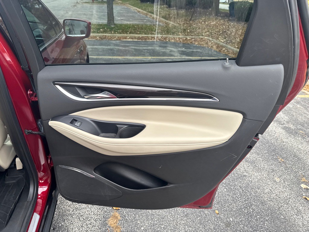 2018 Buick Enclave Image 16