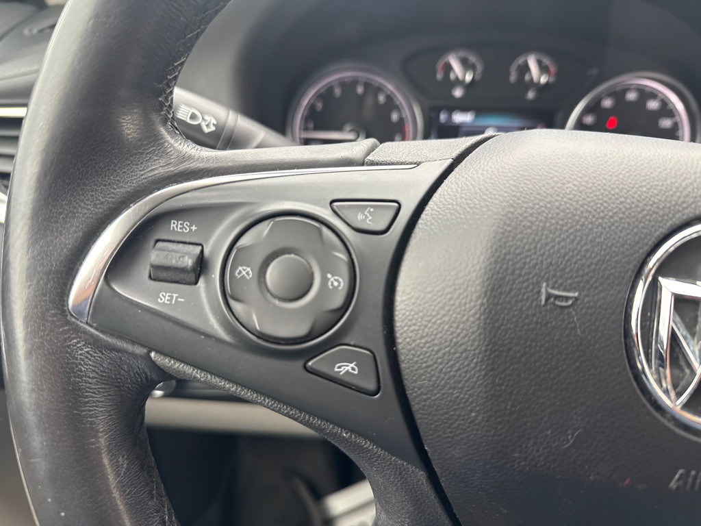 2018 Buick Enclave Image 28