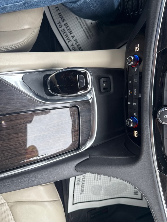 2018 Buick Enclave Image 31