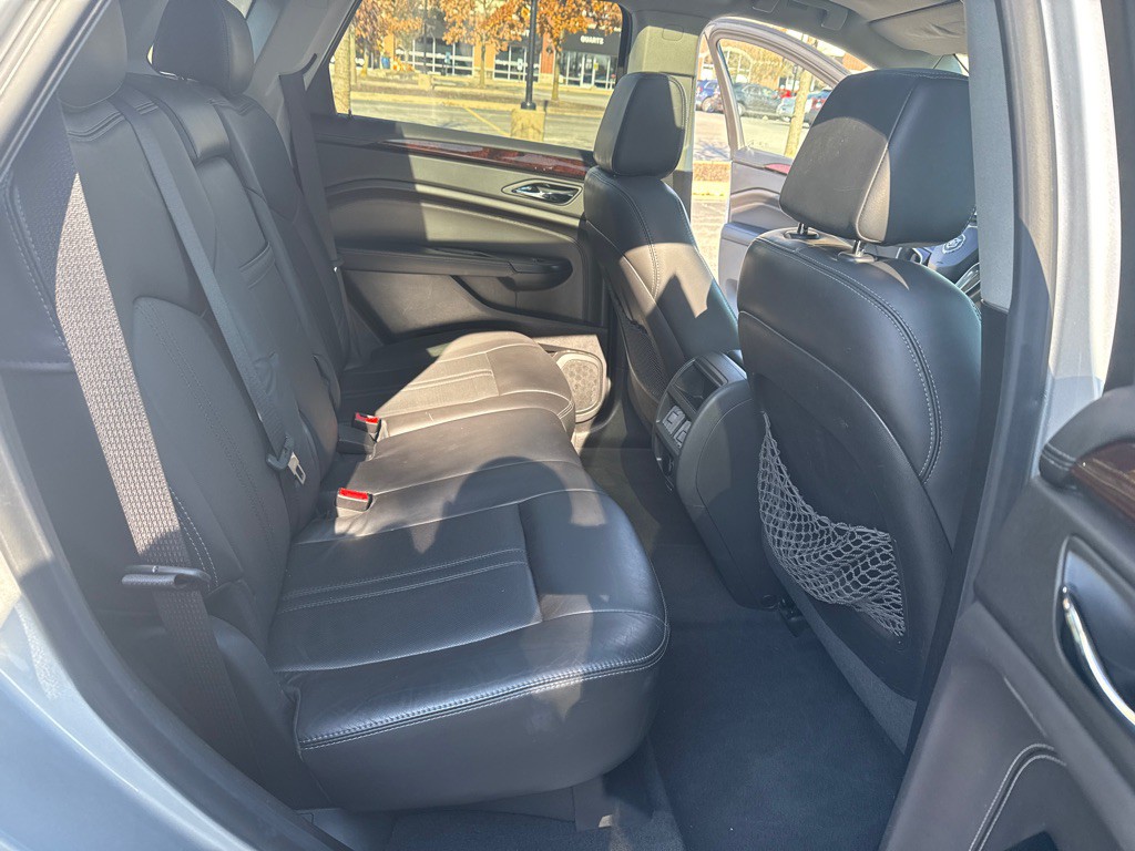 2016 Cadillac SRX Image 12