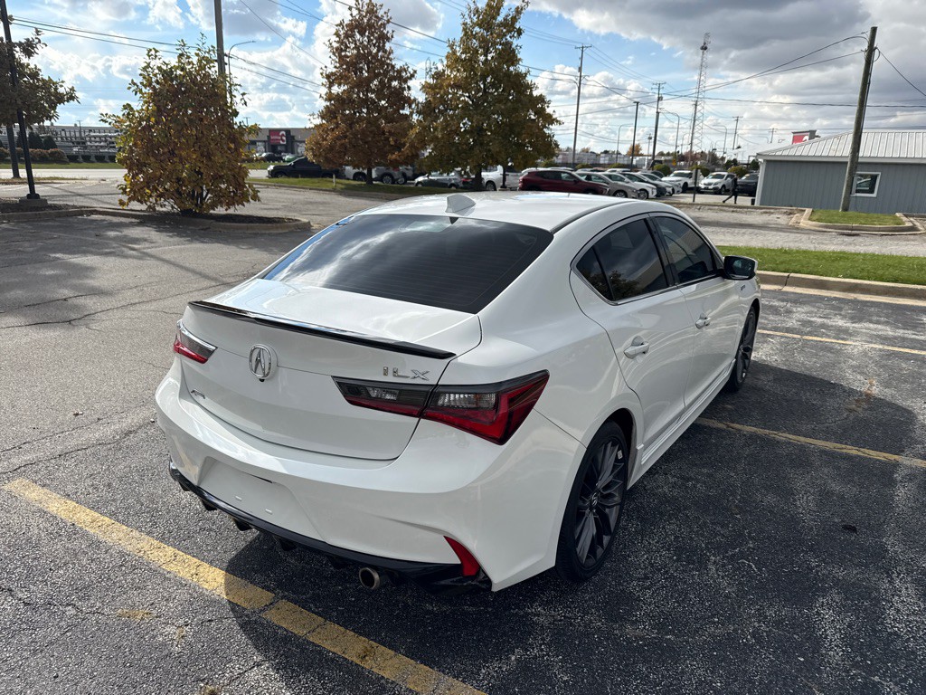 2021 Acura ILX Image 3