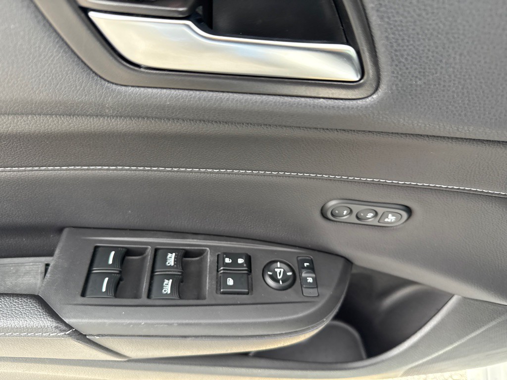 2021 Acura ILX Image 8