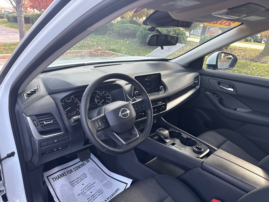 2025 Nissan Rogue Image 6