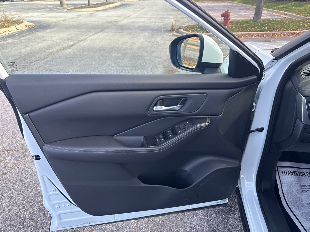 2025 Nissan Rogue Image 7