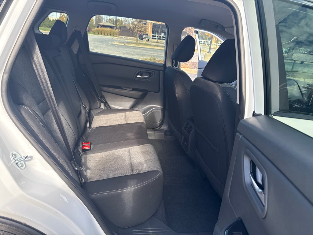 2025 Nissan Rogue Image 13