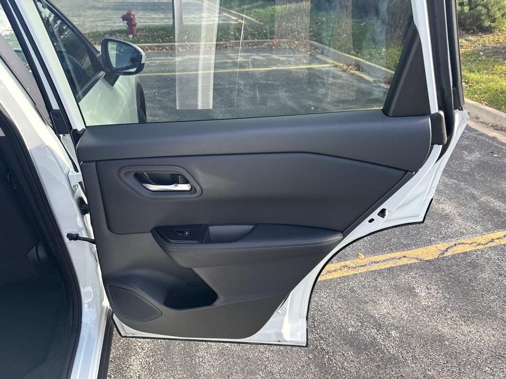 2025 Nissan Rogue Image 15