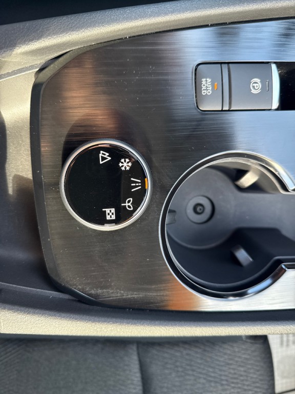 2025 Nissan Rogue Image 34