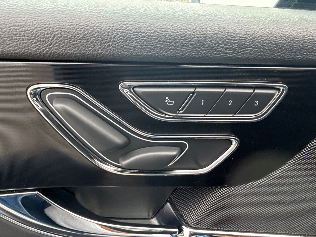 2021 Lincoln Corsair Image 9