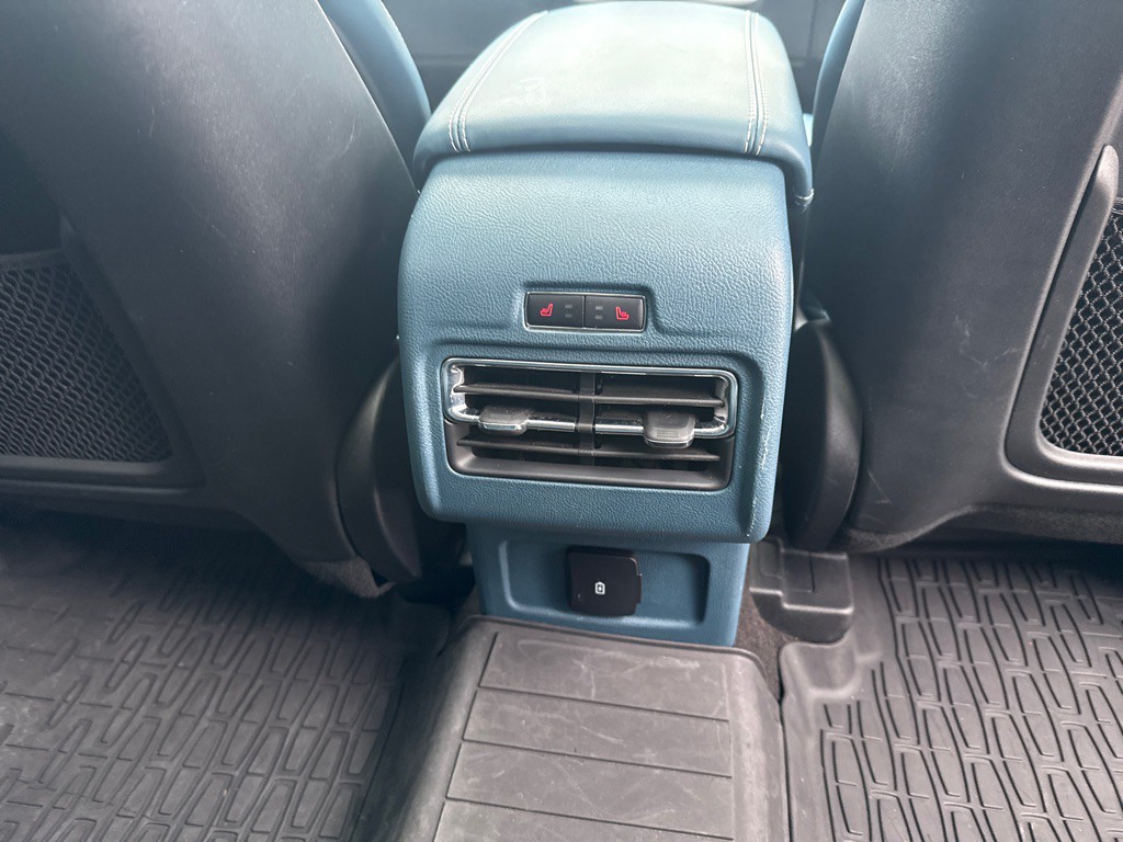 2021 Lincoln Corsair Image 15