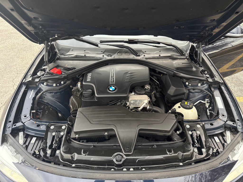 2015 BMW 3 Series Image 35