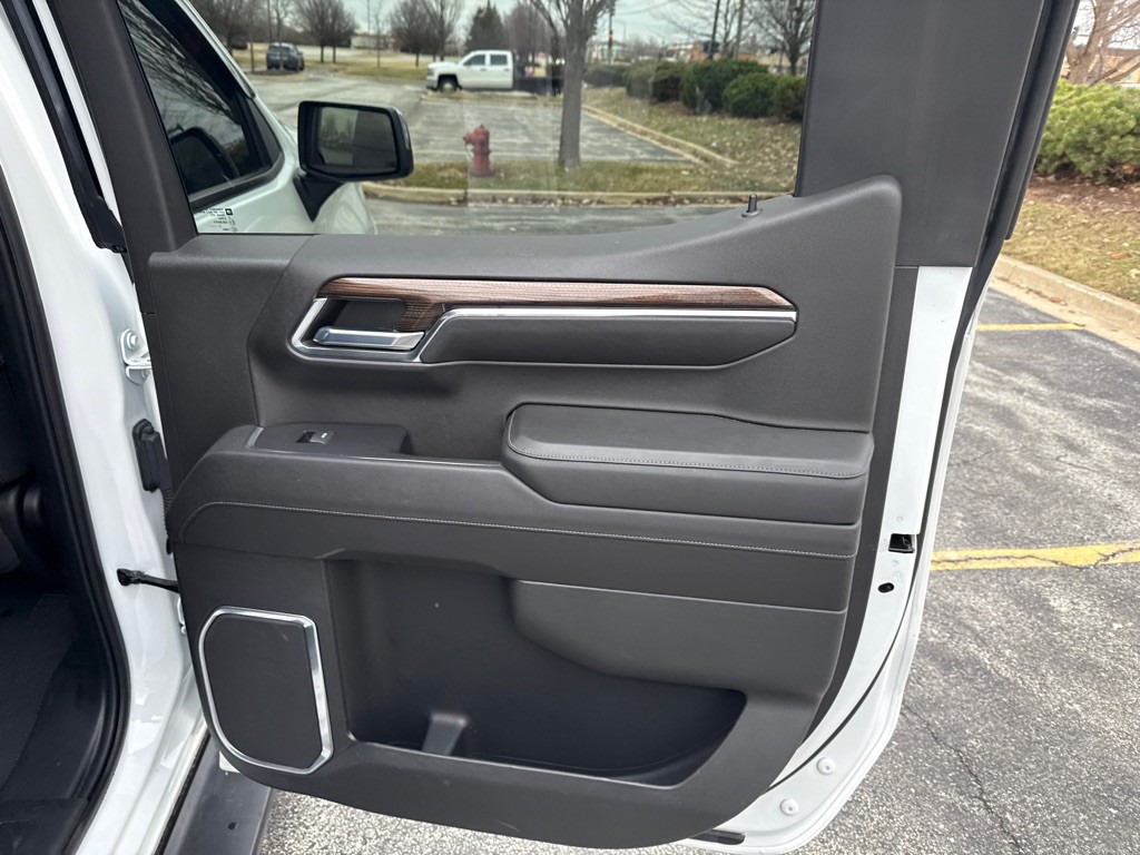 2022 Chevrolet Silverado 1500 Image 13