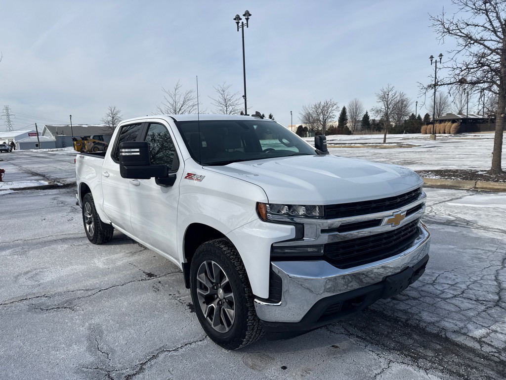 2020 Chevrolet Silverado 1500 Image 2