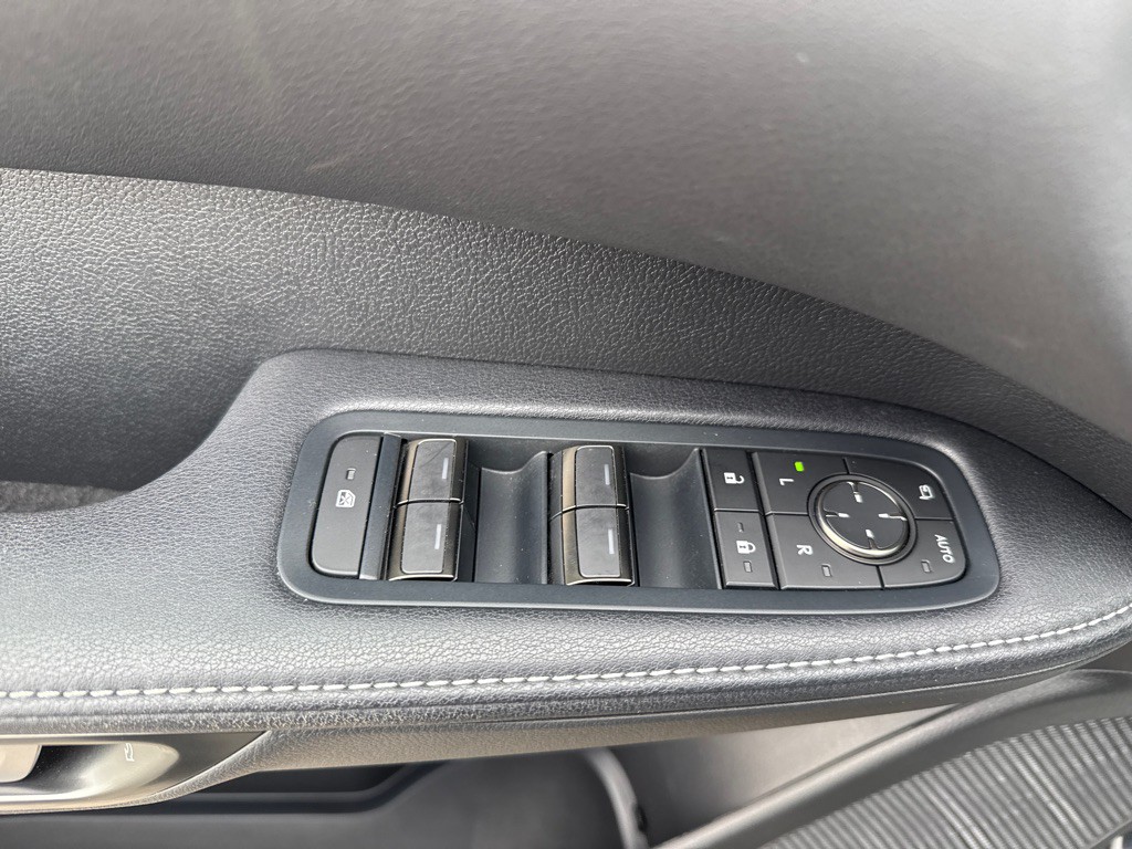 2024 Lexus RX Image 8