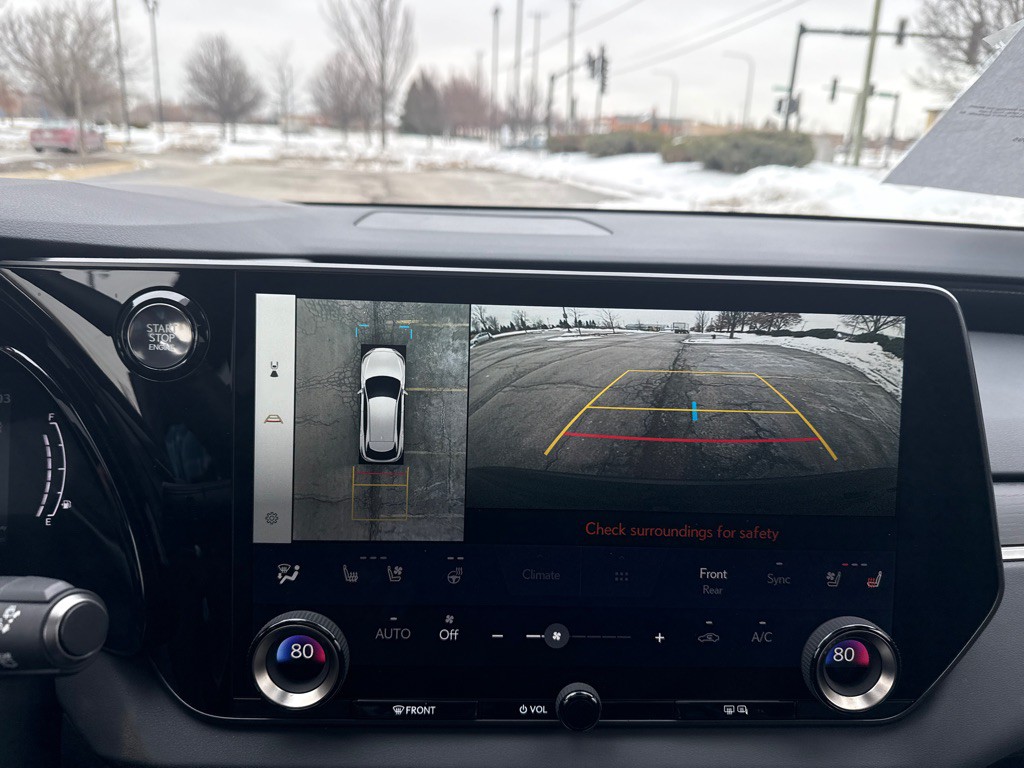 2024 Lexus RX Image 31