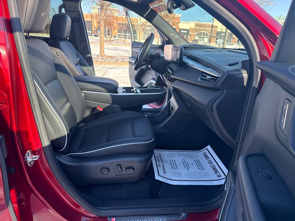 2025 Buick Enclave Image 19