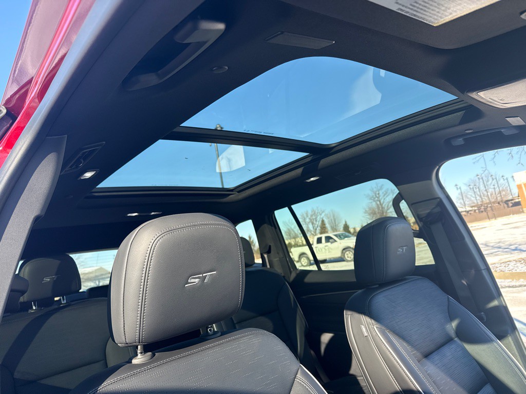 2025 Buick Enclave Image 22