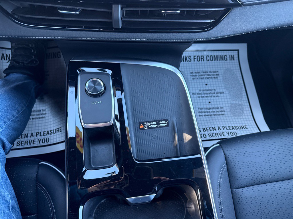 2025 Buick Enclave Image 37