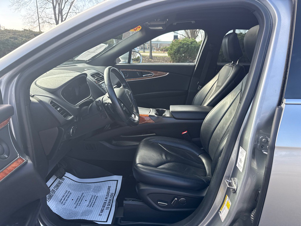 2020 Lincoln Nautilus Image 5