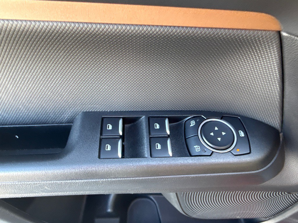 2024 Ford Bronco Image 8