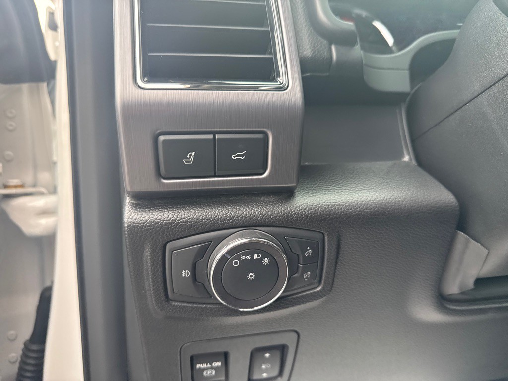 2019 Ford Expedition Image 28