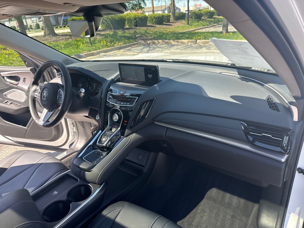 2025 Acura RDX Image 18