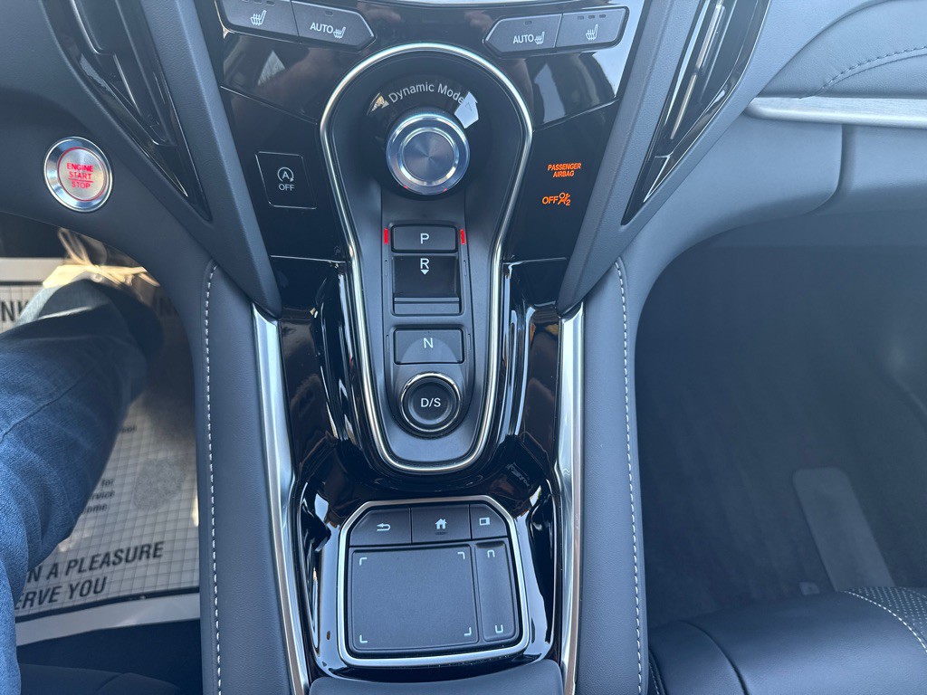 2025 Acura RDX Image 31