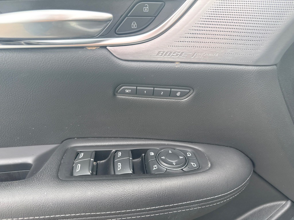 2020 Cadillac XT5 Image 8