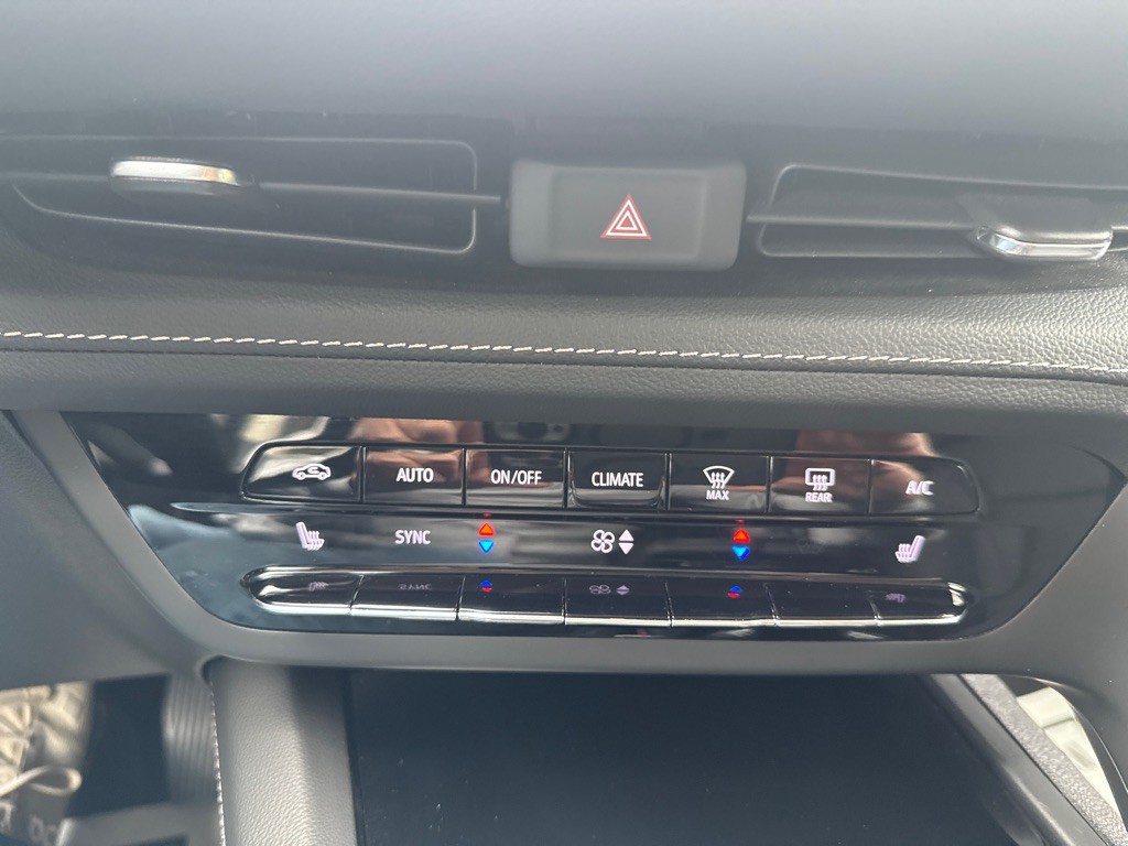 2023 Buick Envision Image 28
