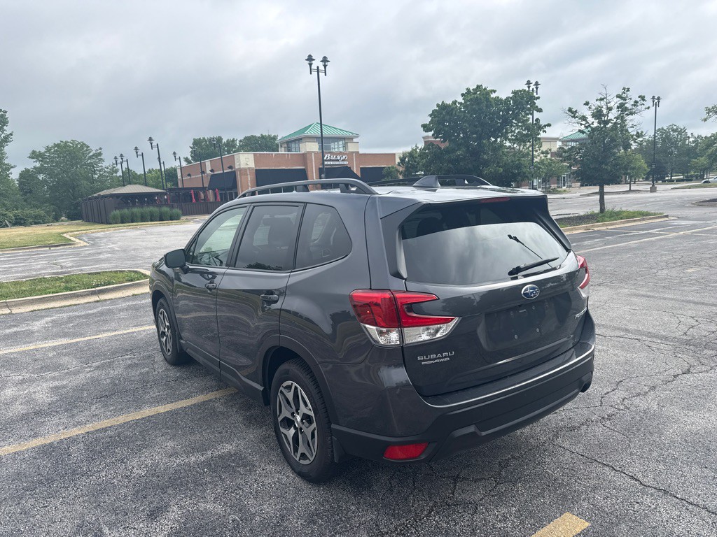2023 Subaru Forester Image 4