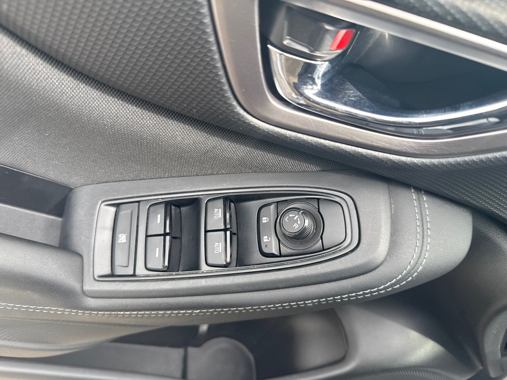 2023 Subaru Forester Image 8