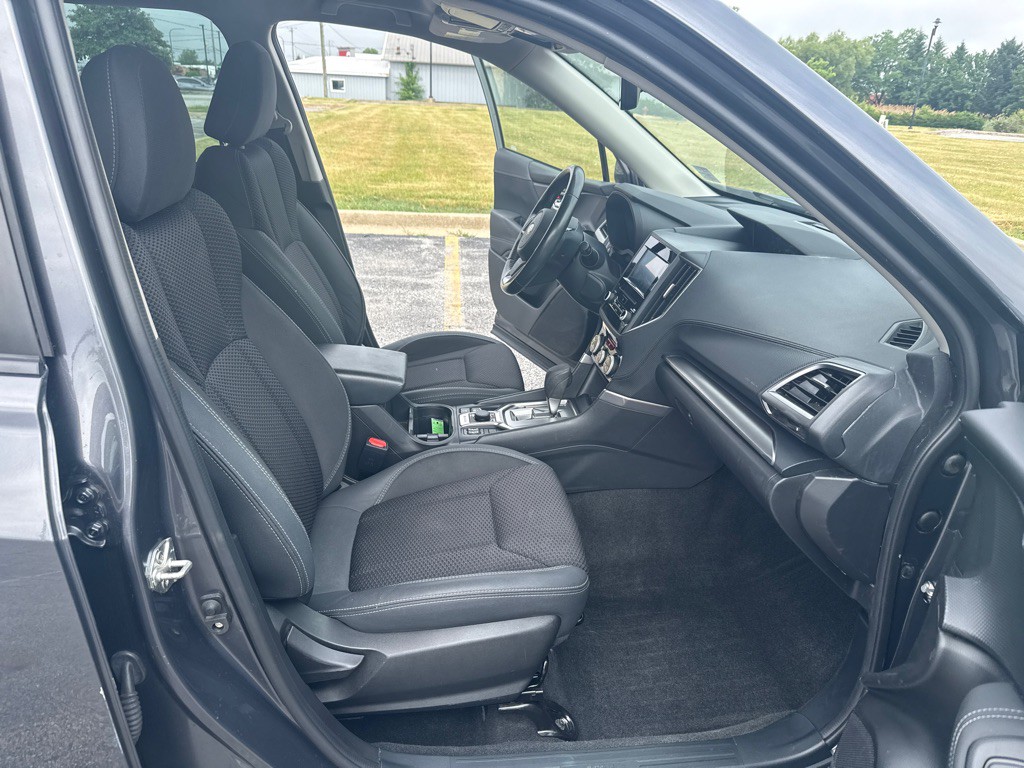 2023 Subaru Forester Image 17