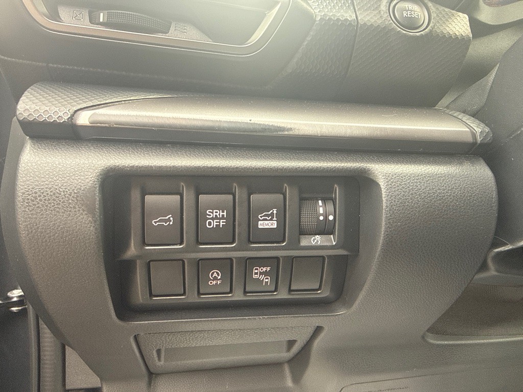 2023 Subaru Forester Image 24