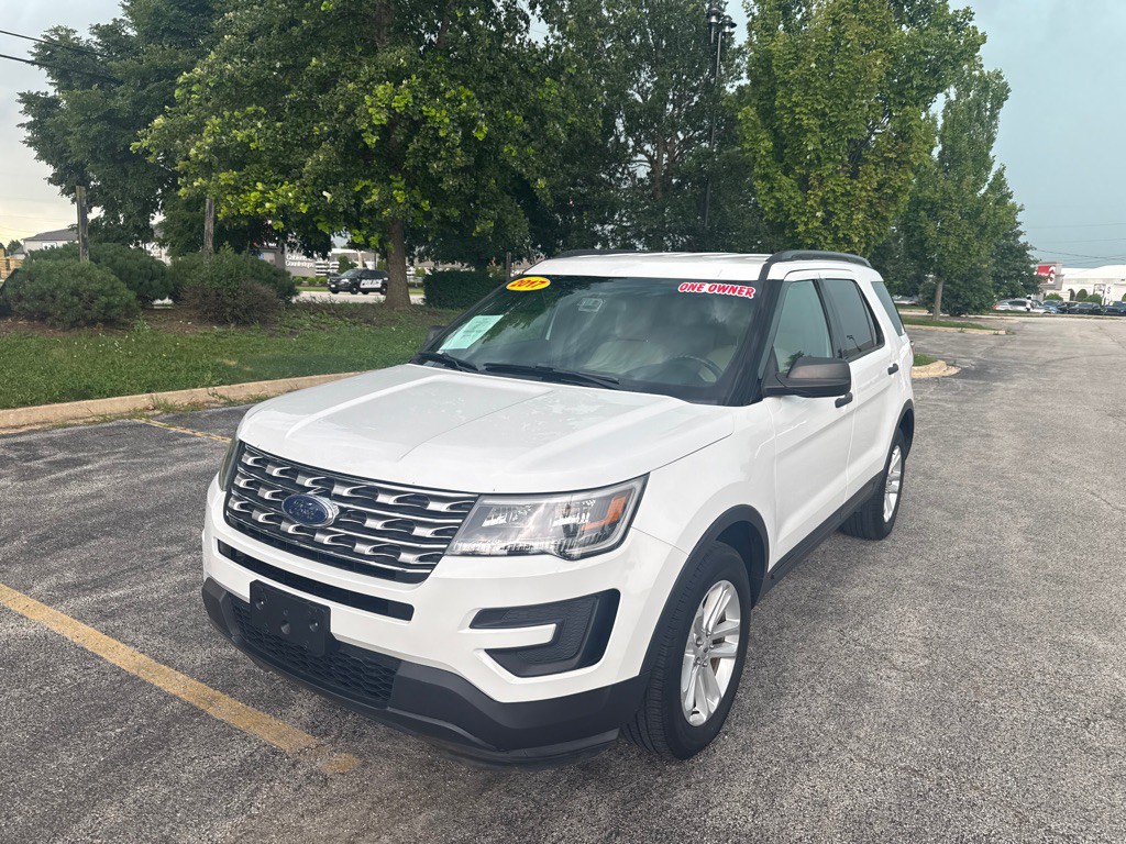 2017 Ford Explorer Image 1