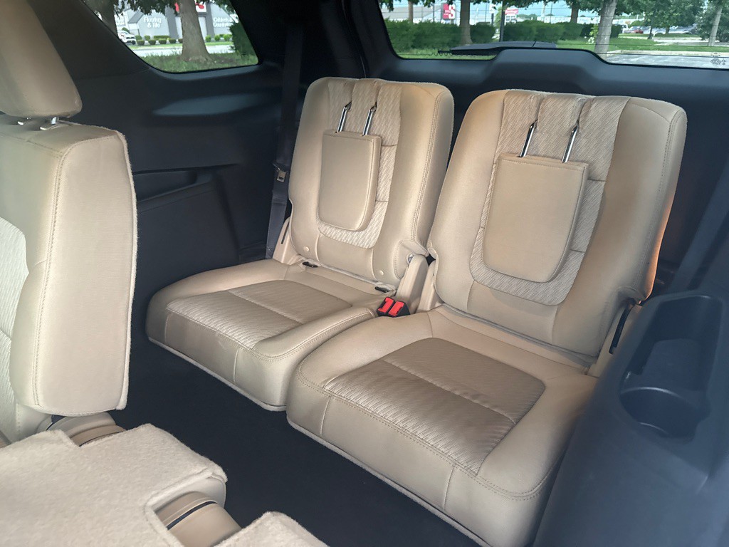 2017 Ford Explorer Image 10