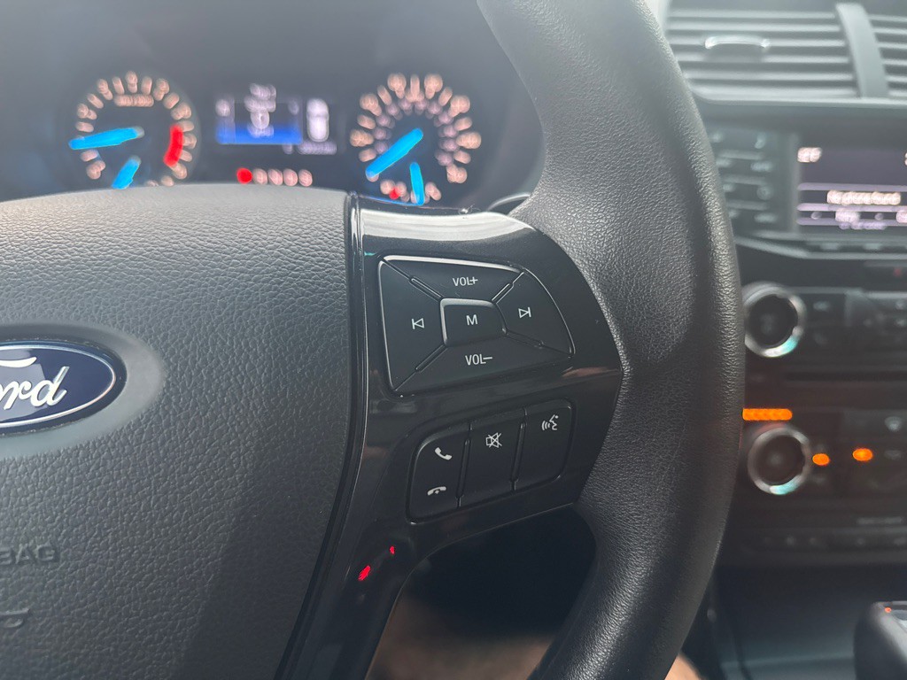 2017 Ford Explorer Image 22