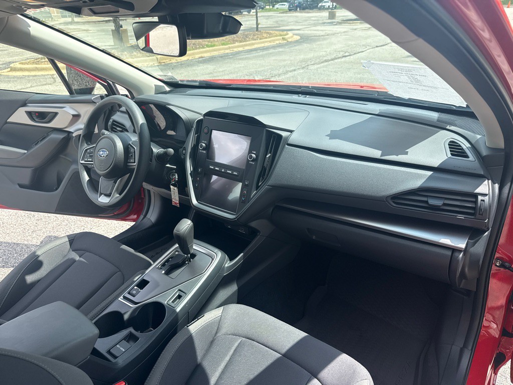 2025 Subaru Impreza Image 14