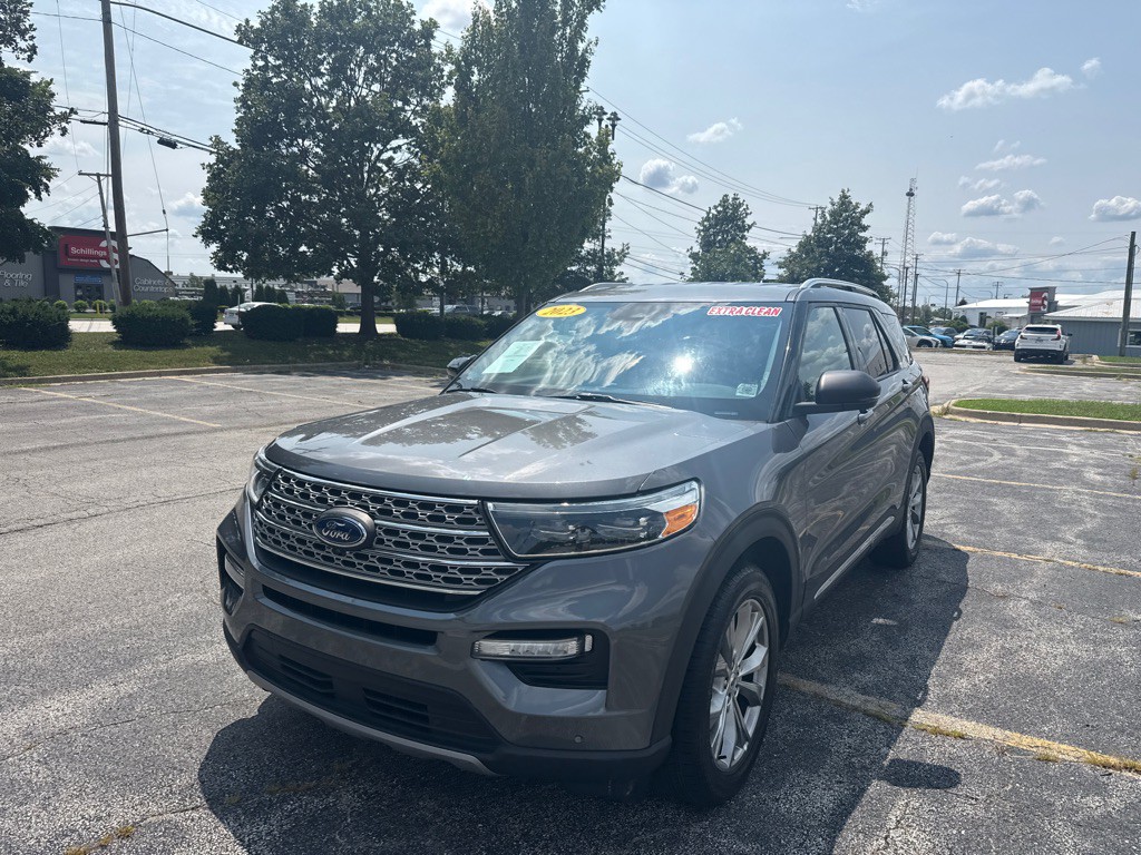 2023 Ford Explorer Image 1